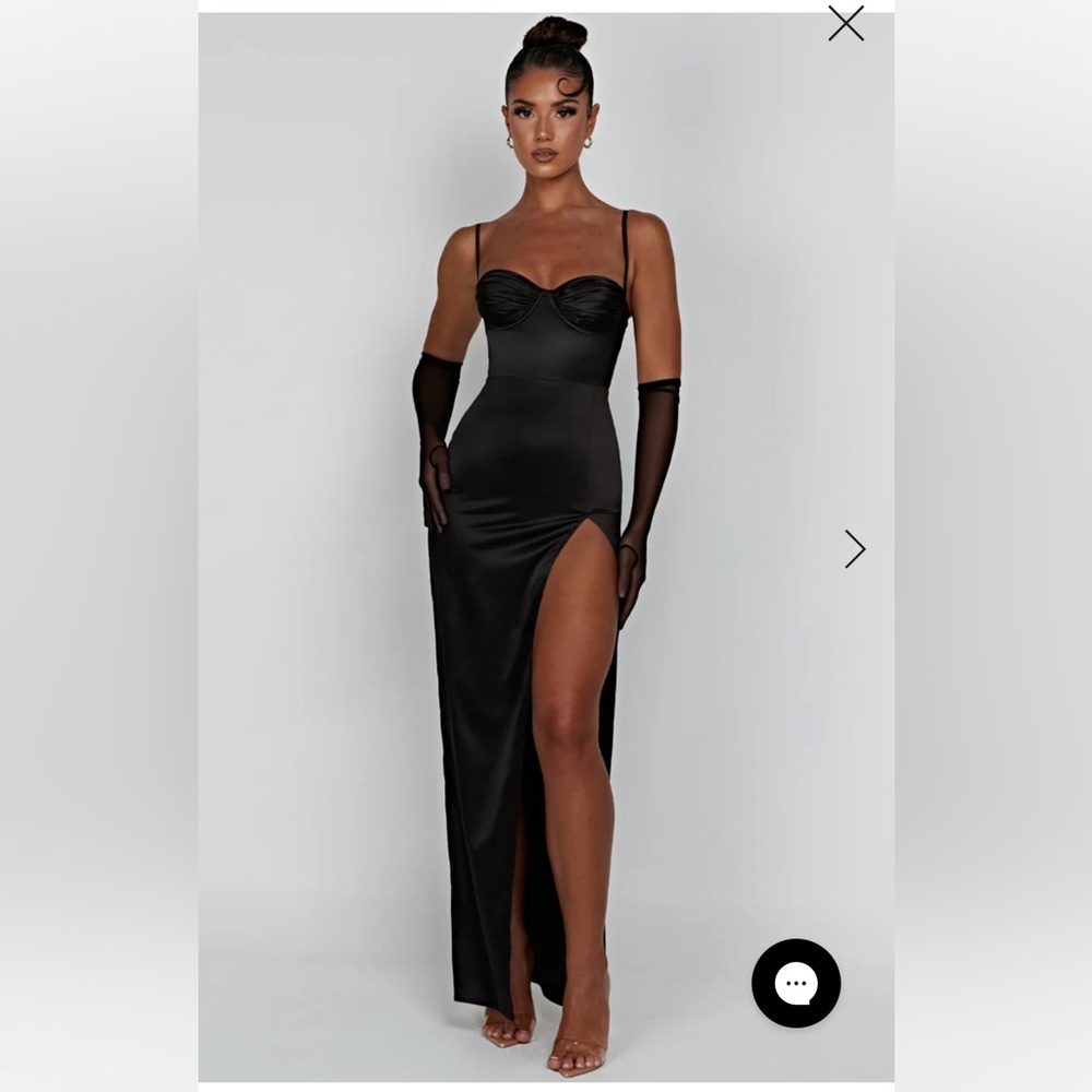 Babyboo Fashion NWT - Alora- Elegant Black Maxi Dress with High Slit